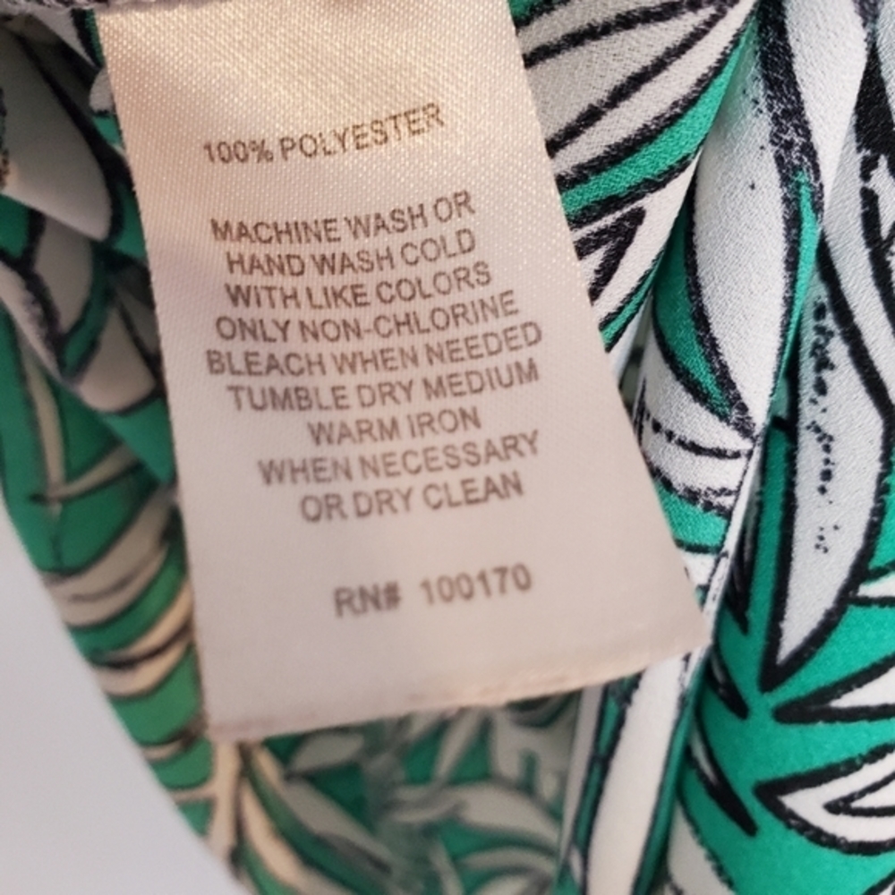 St. Tropez West Green and white sleeveless blouse - Picture 5 of 6